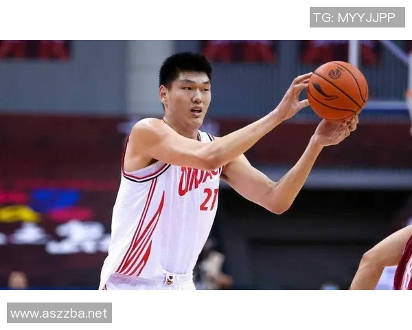 CBA冠军中锋离队，为球队拿下队史首冠，却被喊联赛恶汉，屡次恶意犯